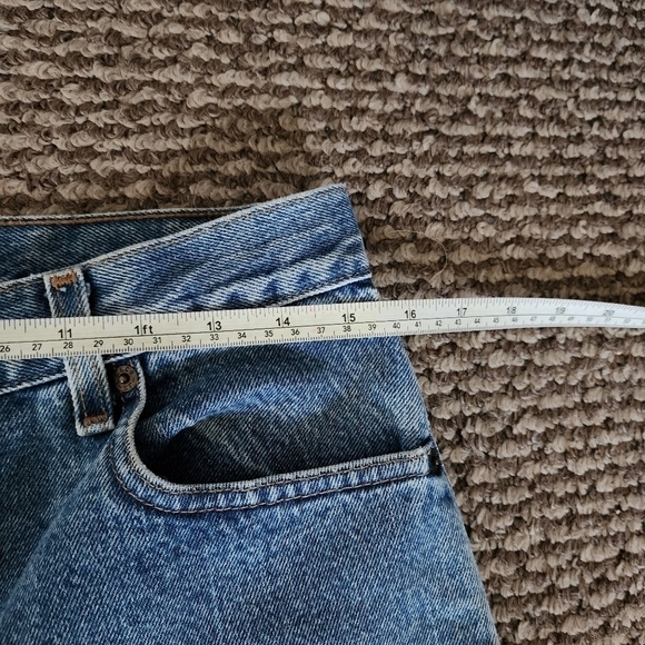 Vintage Levi’s 550 Made In The USA Relax Fit Blue Wash Jeans Women’s Size 12 - Picture 5 of 7